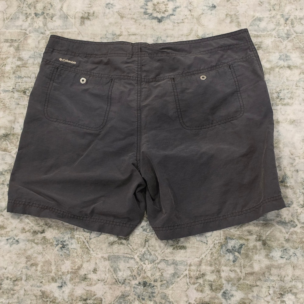 Columbia Womens Gray Hiking Shorts Size Medium Drawstring Outdoor Trail Gorpcore